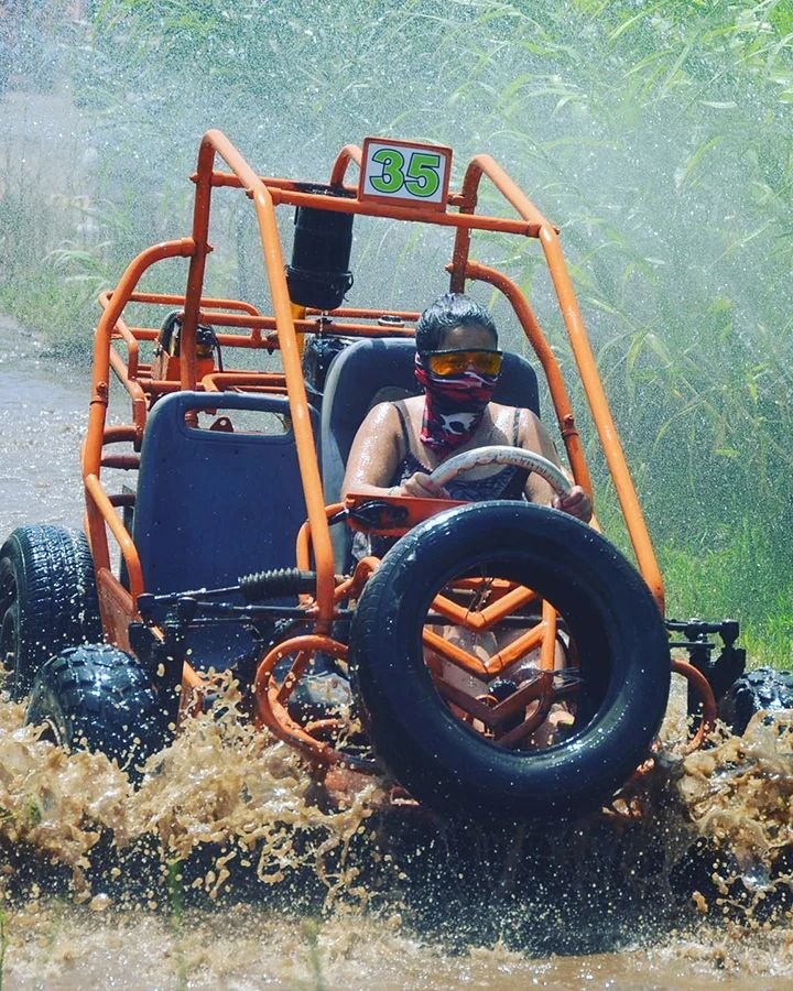 Buggy Safari — moment from the safari tour 7